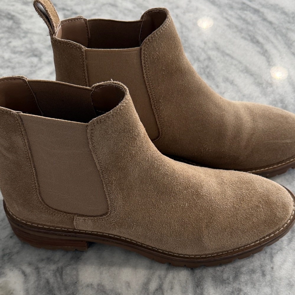 Steve Madden Tan Suede Ankle Booties
